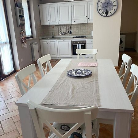 Agriturismo Colle D' Oro 佩夏罗马纳 外观 照片