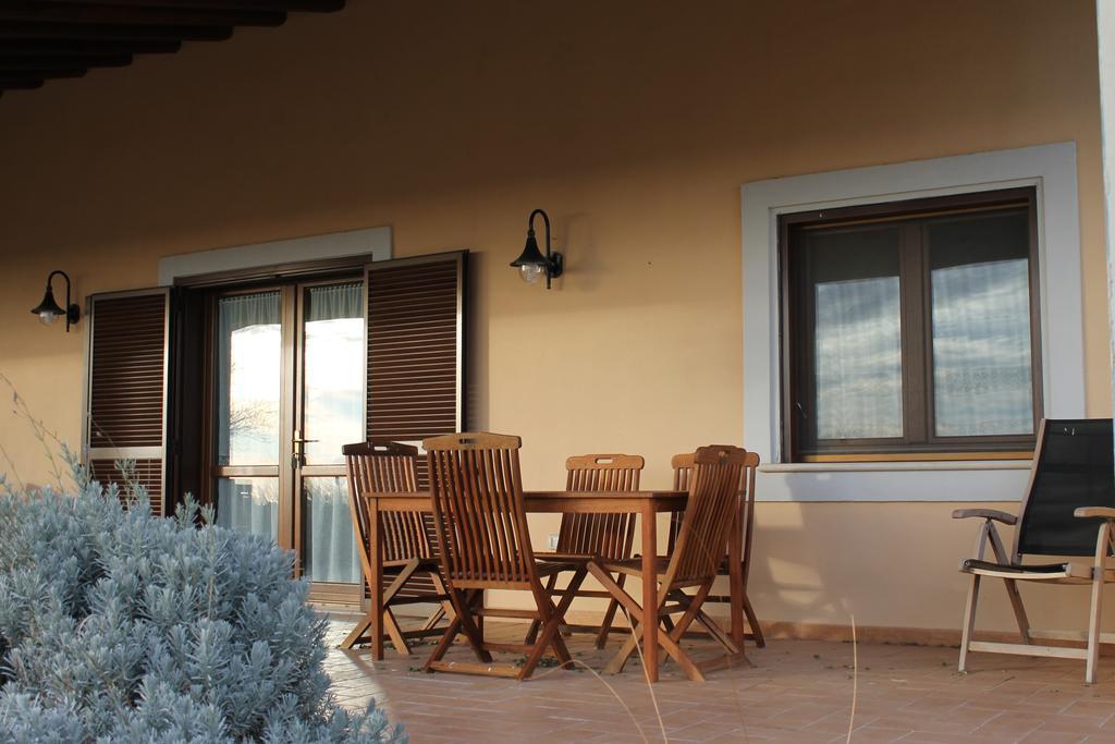 Agriturismo Colle D' Oro 佩夏罗马纳 客房 照片