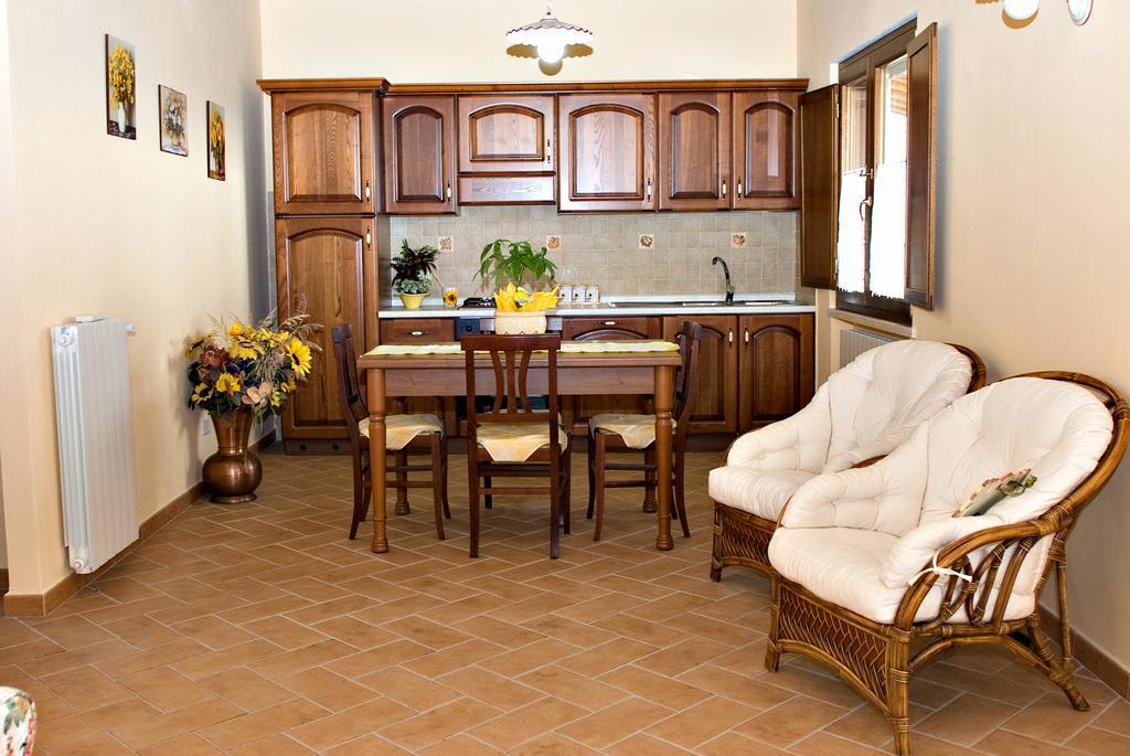 Agriturismo Colle D' Oro 佩夏罗马纳 客房 照片